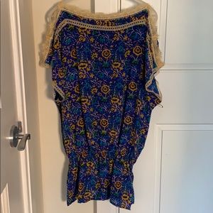 PRICE DROP! Tolani silk and lace tunic